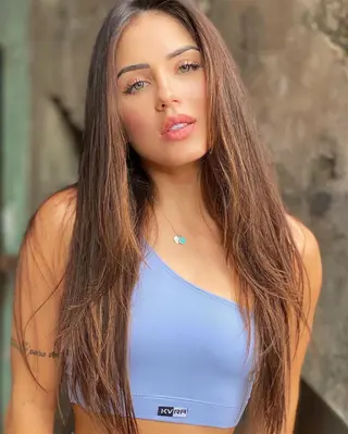 Giovanna Eburneo photo 19 — Brazilian, Brown