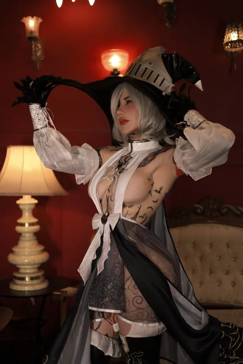 Giu Hellsing photo 6 — Athletic, Brown