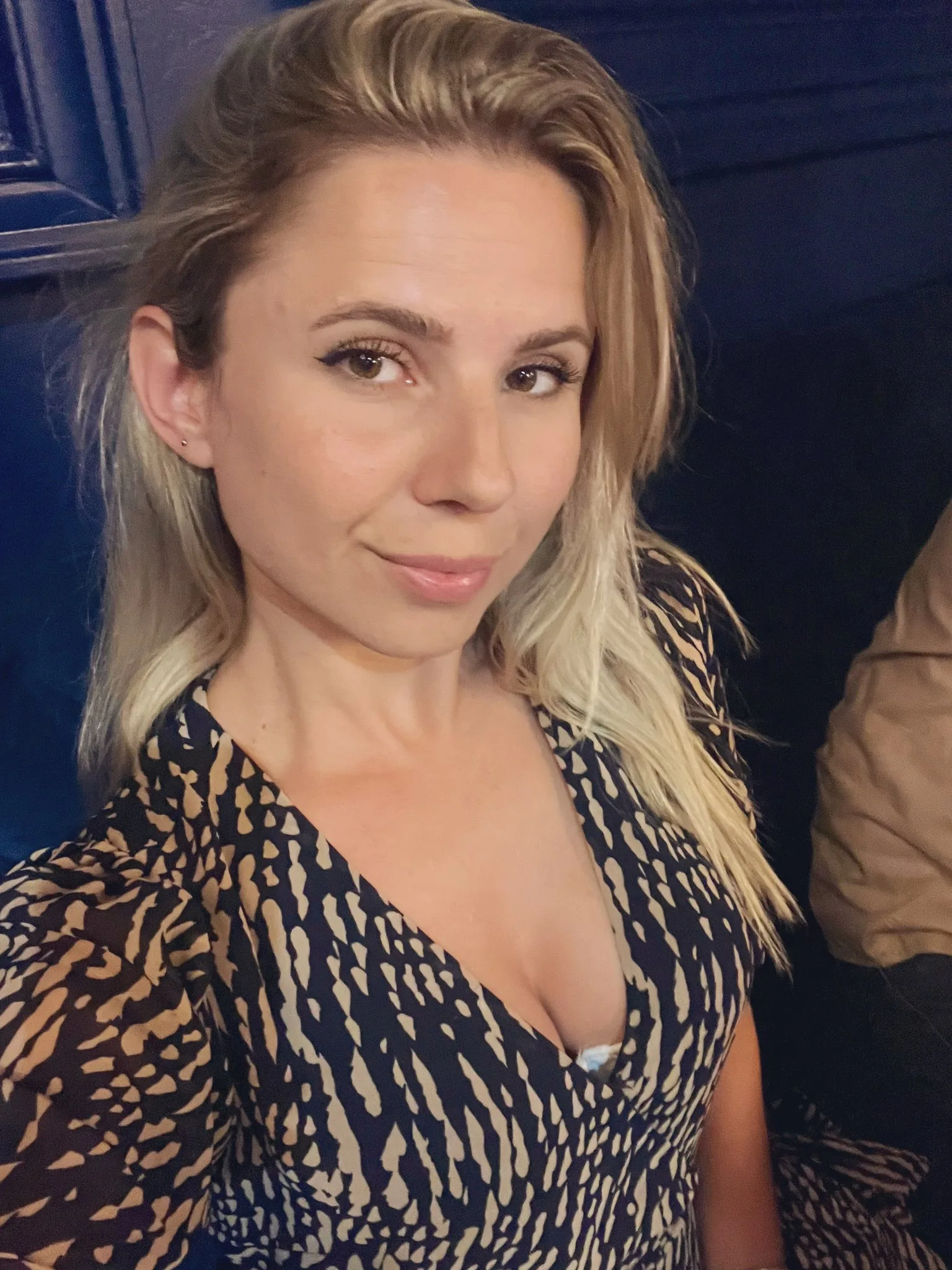 GoGirl photo 5 — Caucasian, Adult Model, Gamer