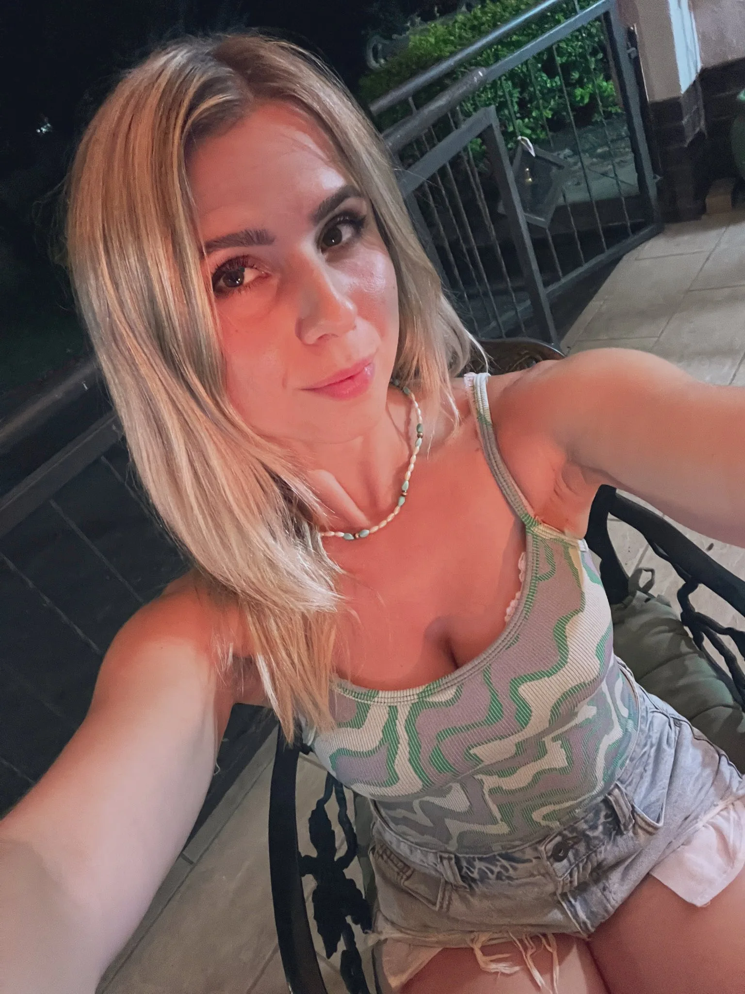GoGirl photo 8 — Blonde, Average