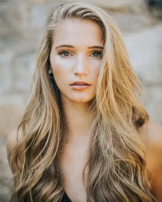 Grace Lange photo 13 — American, Blonde
