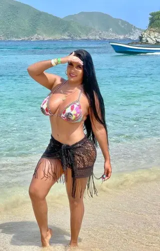 Greily Perez photo 23 — Latin, Blogger, Content Creator (Non-Adult), Glamour Model, Influencer, Lawyer
