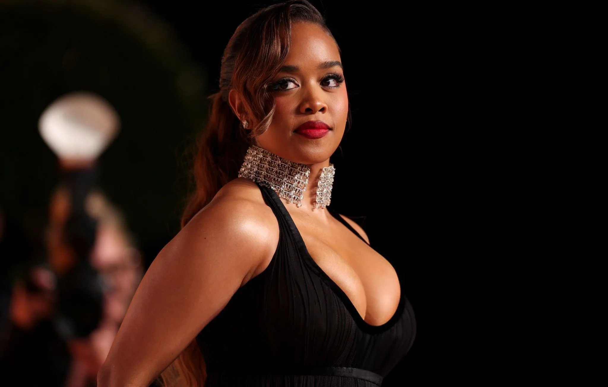 H.E.R. photo 11 — Mixed-race (primarily Black), Actress, Musician