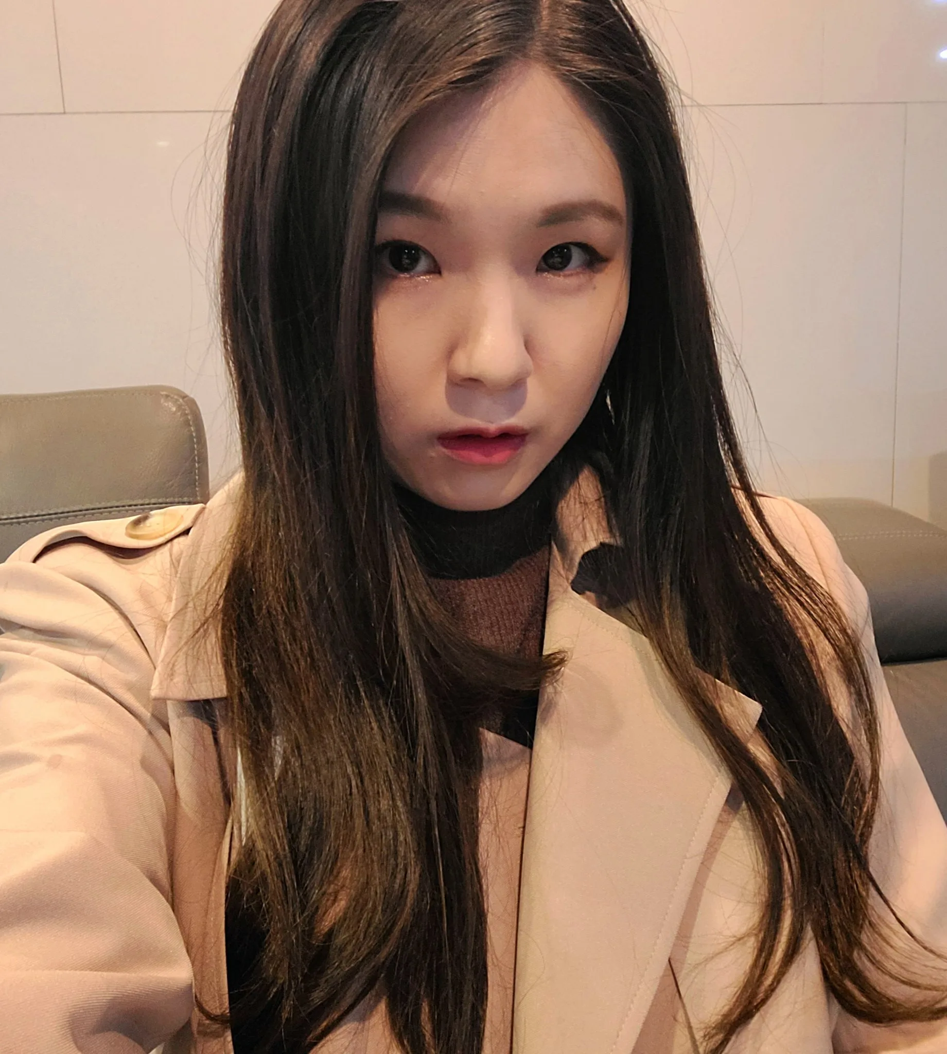 Hachubby photo 13 — South Korean, Black