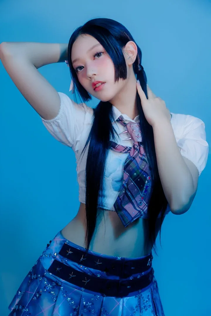Haerin photo 15 — Asian, Musician: K-pop Idol