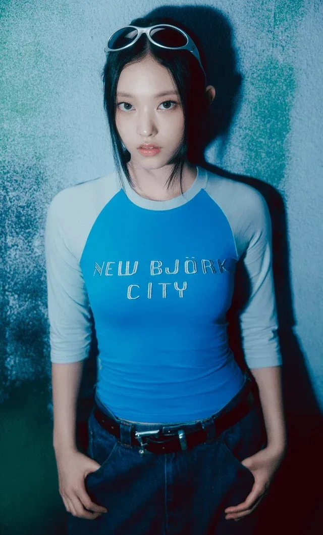 Haerin photo 4 — Musician: K-pop Idol, South Korean