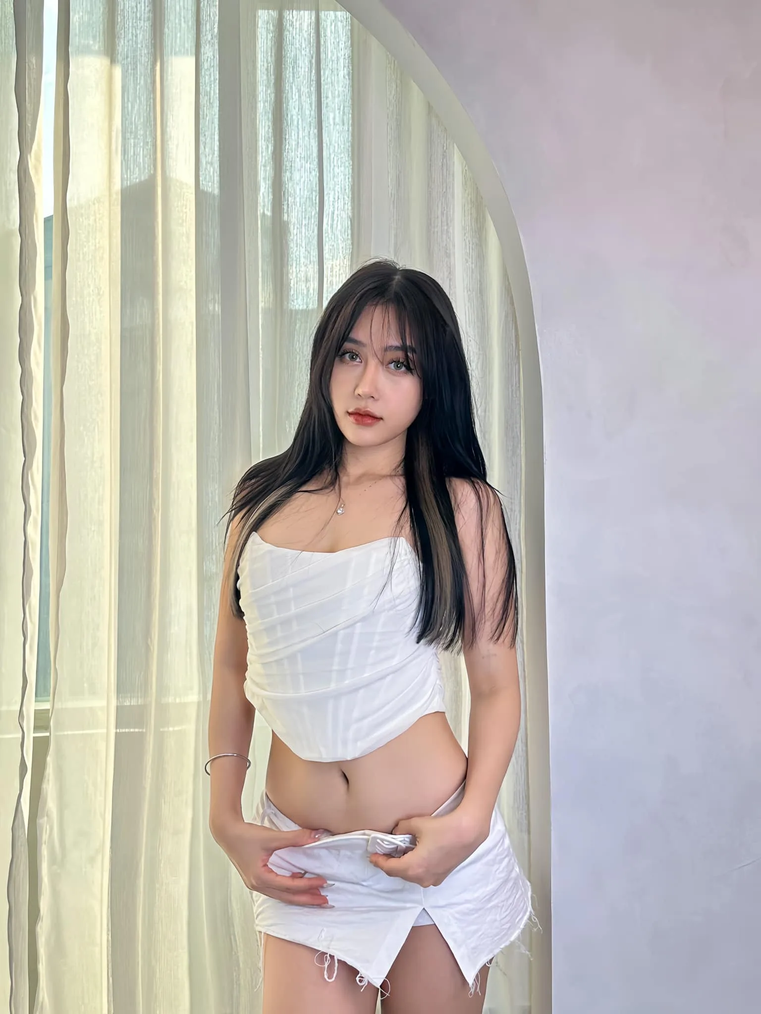 Hai Ngan photo 5 — Asian, Vietnamese