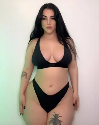 Haley Quinn photo 3 — Chubby, Brown