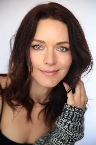 Hannah Barefoot photo 18 — Actress, Musician, Writer, American
