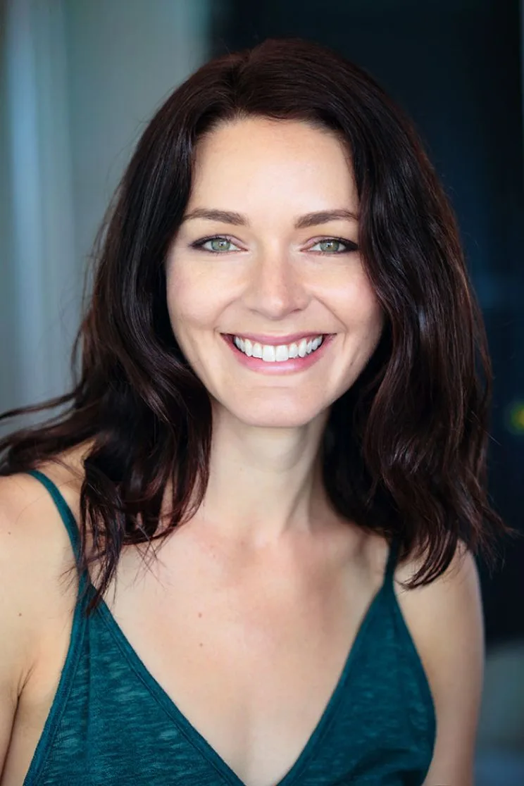 Hannah Barefoot photo 5 — Caucasian, Actress, Musician, Writer