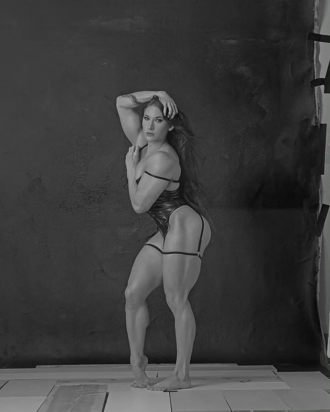 Hannah Hussein photo 17 — Mixed-race (primarily Middle Eastern), Adult Model, Bodybuilder, Camgirl, Fitness Model, Fitness Trainer, Podcaster, YouTuber
