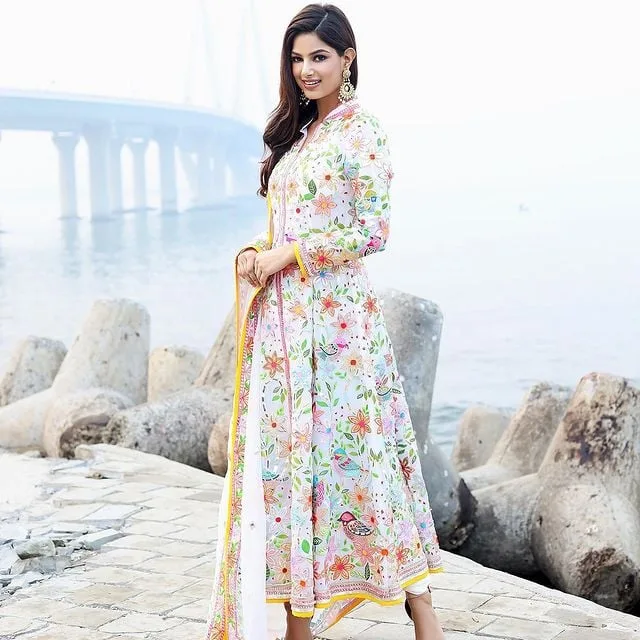Harnaaz Sandhu photo 19 — Indian, Brown