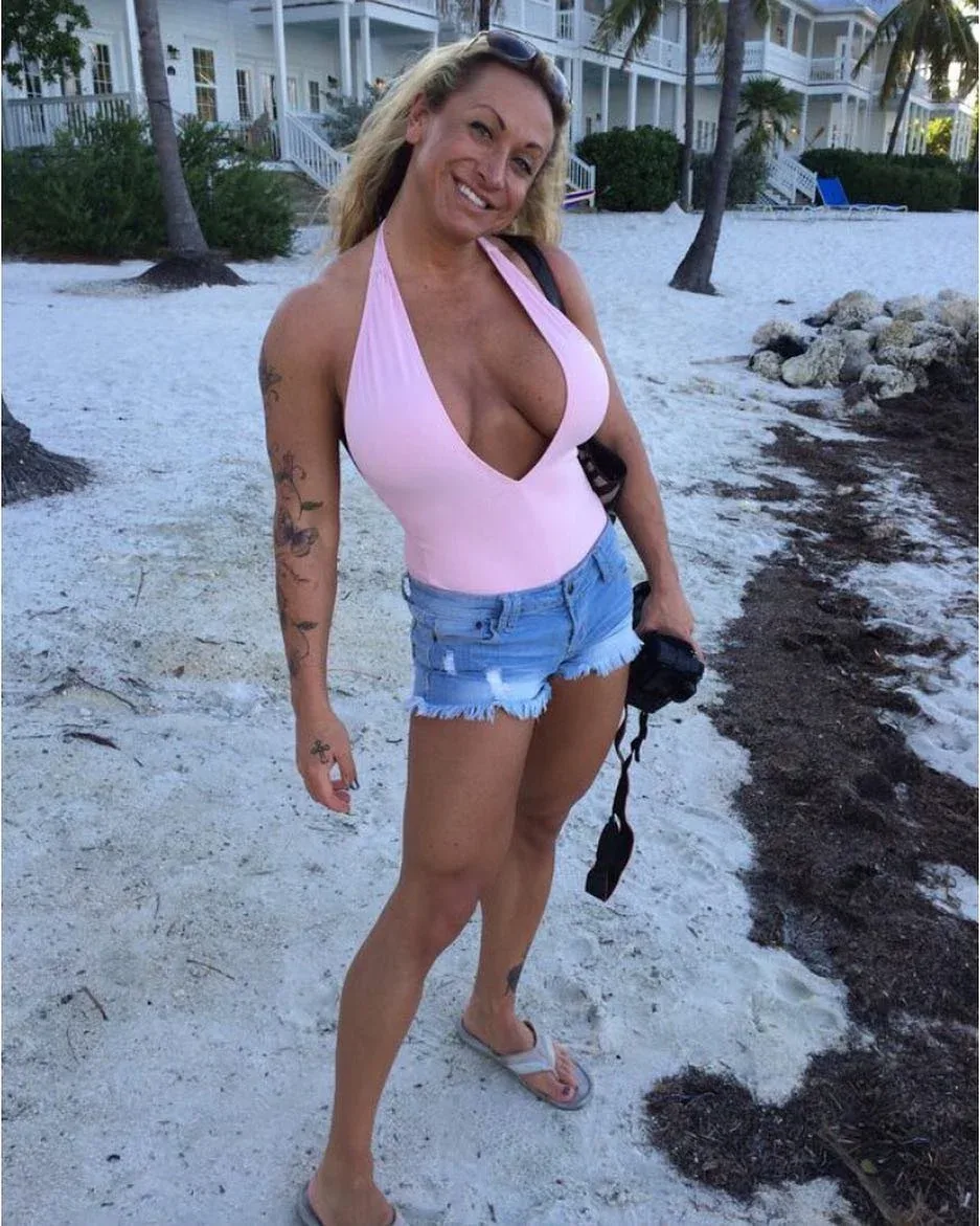 Heather Armbrust photo 6 — Adult Model, Bodybuilder (former), Fitness Model (former), American