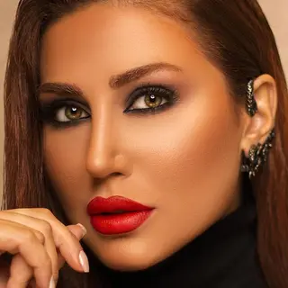 Heba Nour photo 10 — Green, Middle Eastern