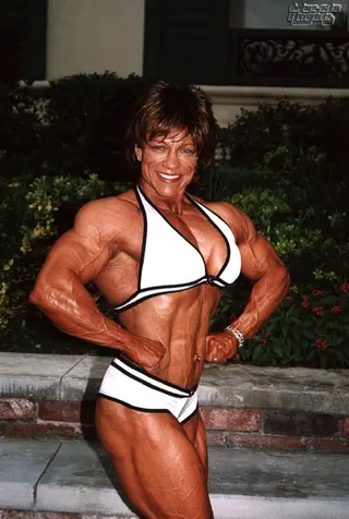 Helen Bouchard photo 10 — Muscular, Caucasian