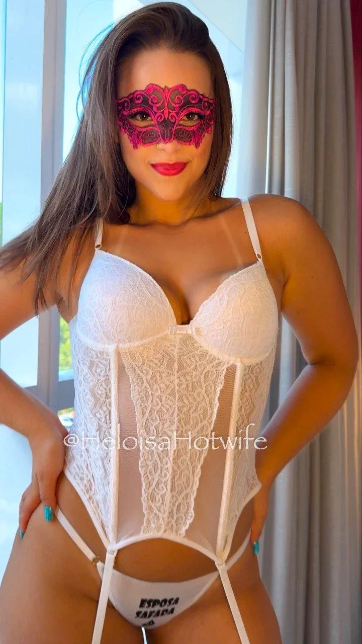 Heloisa Giordano photo 10 — Hazel, Latin