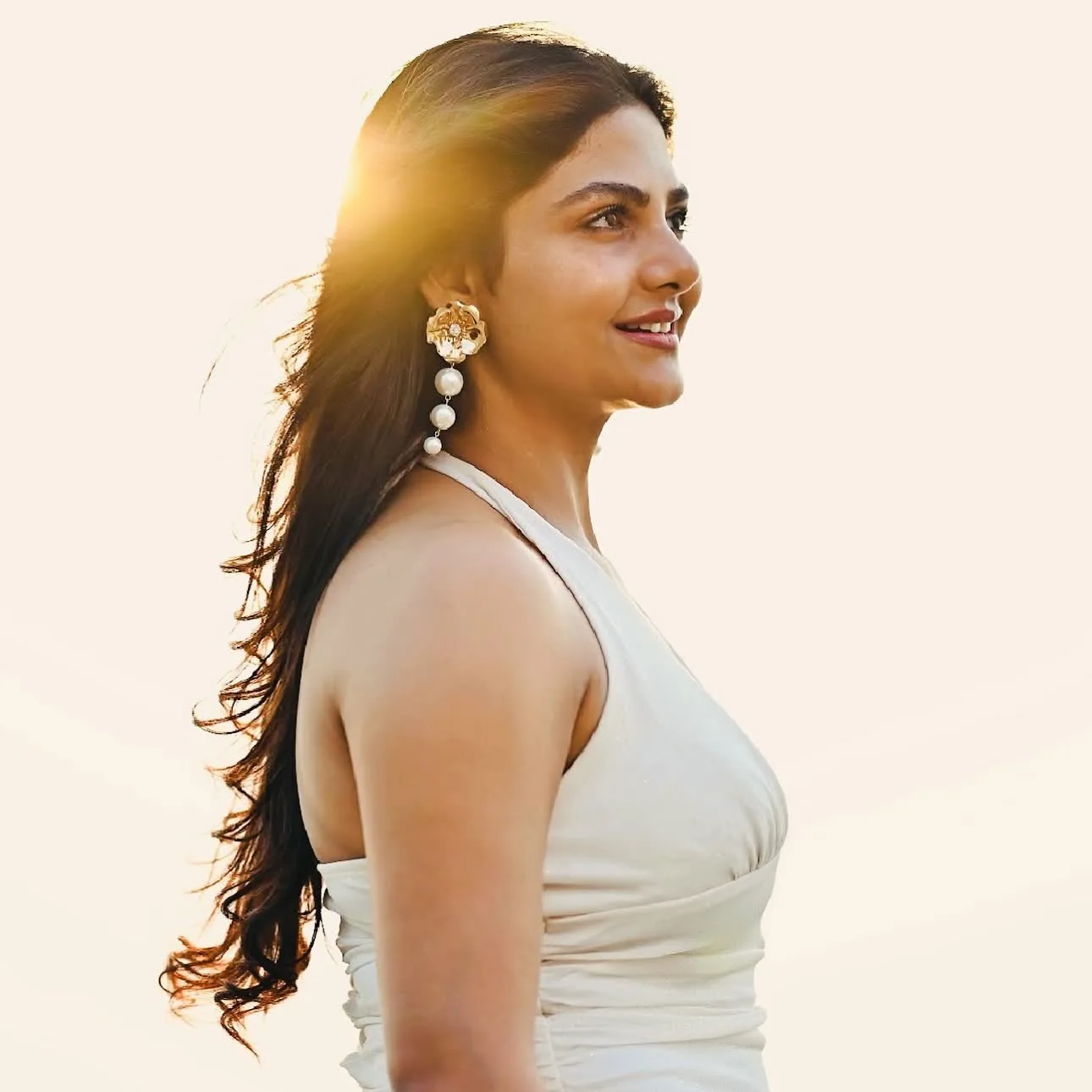Hema Sharma photo 3 — Average, Brown