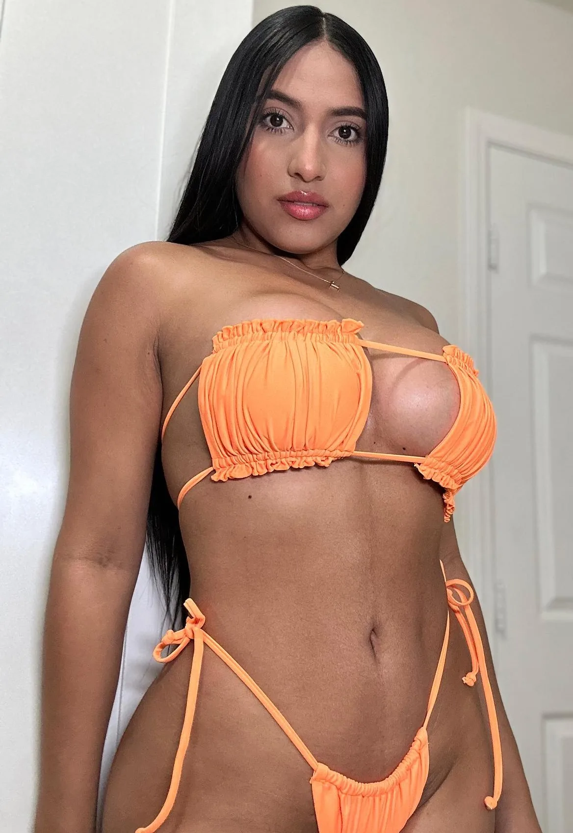 Heraismar Gutierrez photo 17 — Latin, Blogger, Glamour Model, Model