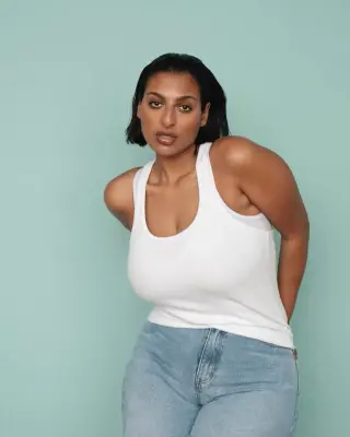 Hewan Asfaw photo 7 — Black, Chubby