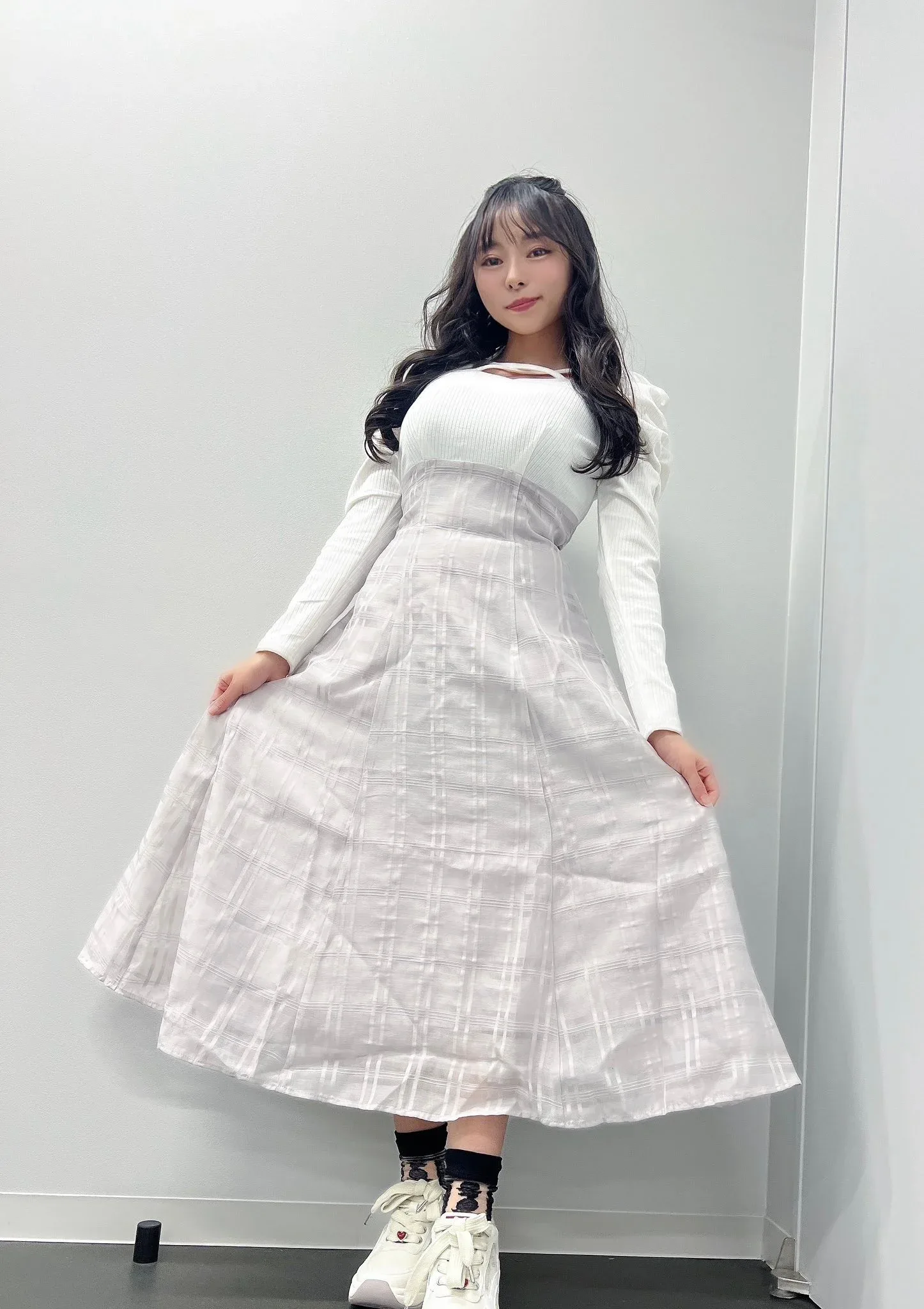Hime Sawada photo 1 — Japanese, Average