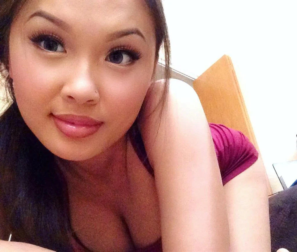 Honey Siong photo 12 — Model, American