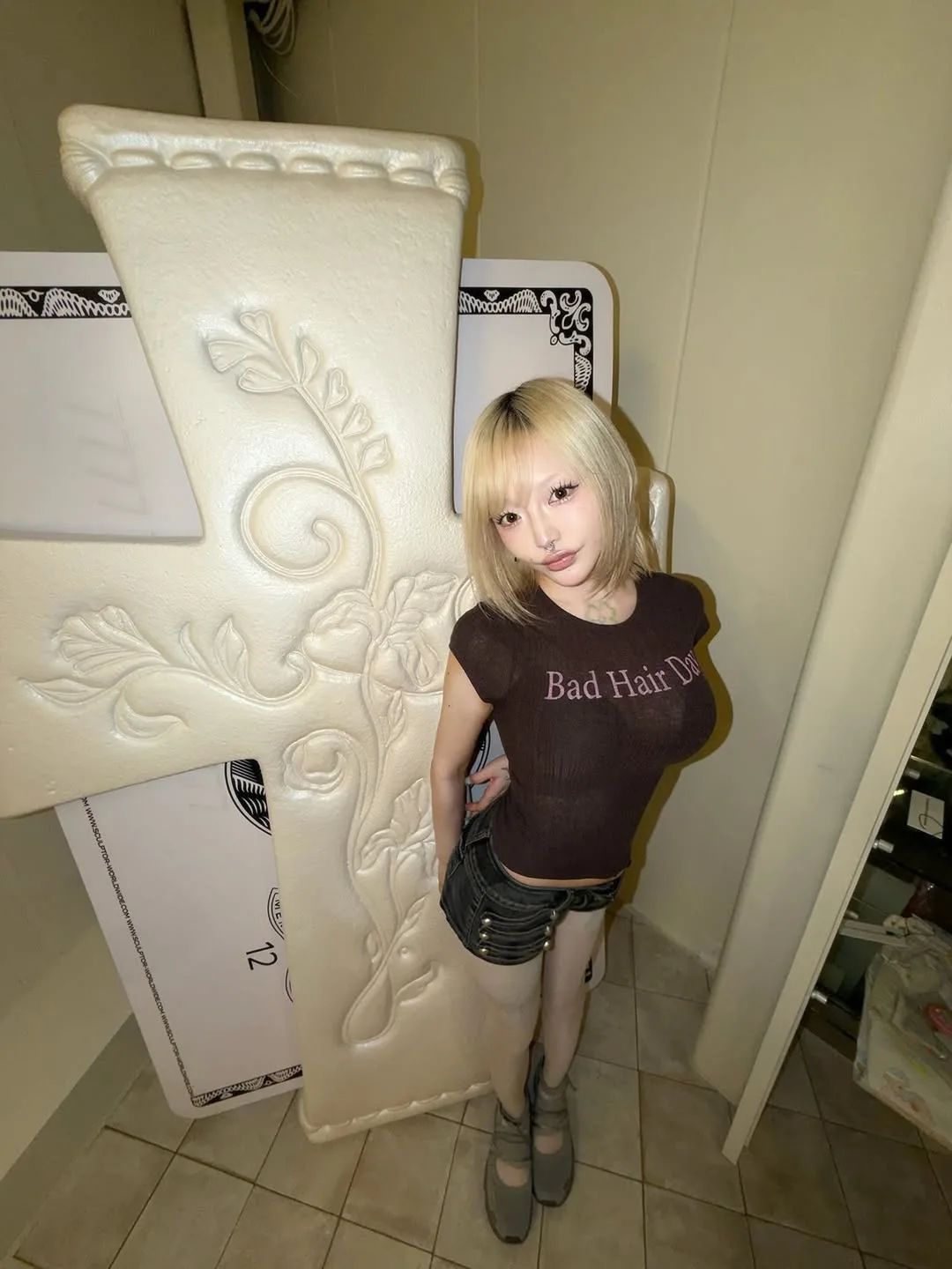 Honii photo 10 — Brown, Asian