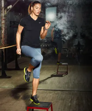 Hope Solo photo 9 — Athletic, Blue