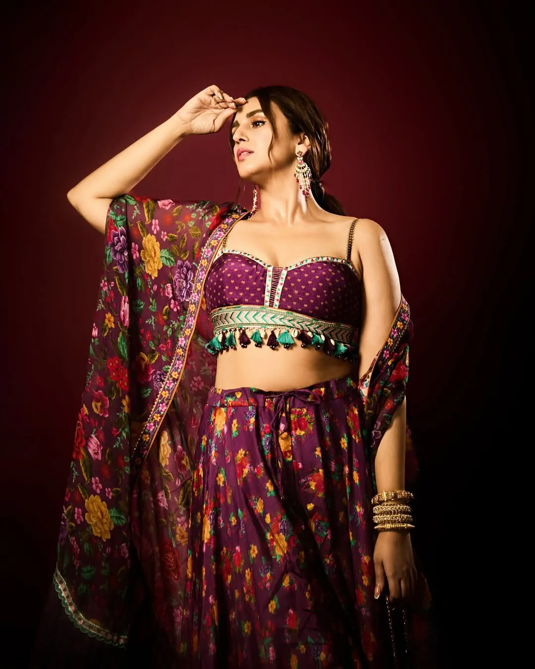 Huma Qureshi photo 8 — Black, Chubby