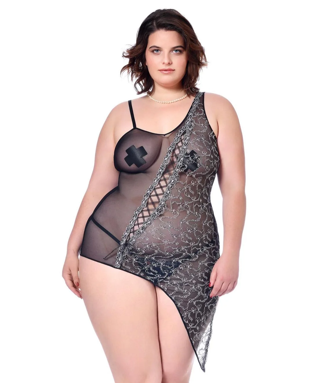 Iael Joly — Plus Size Model, French