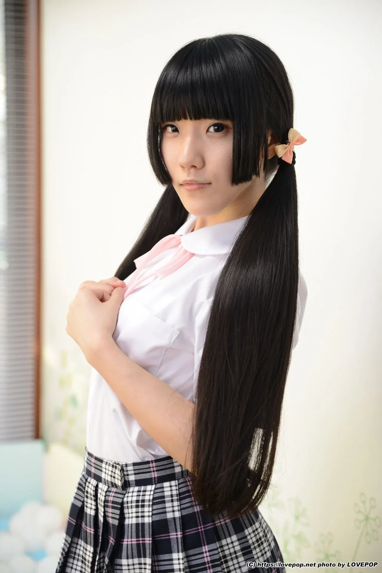 Ichigo Aoi photo 4 — Brown, Asian