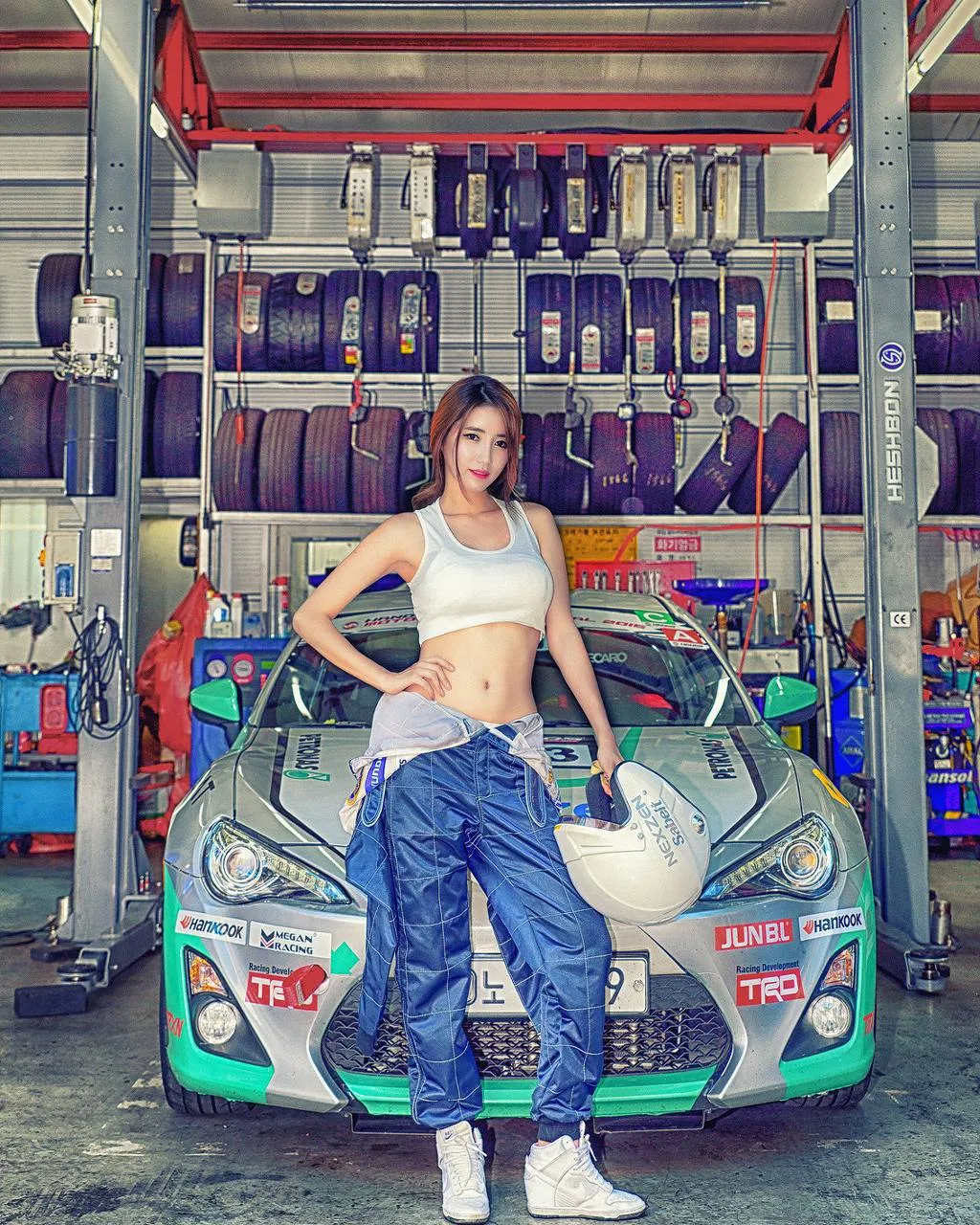 Im Sol Ah photo 10 — Brown, Asian