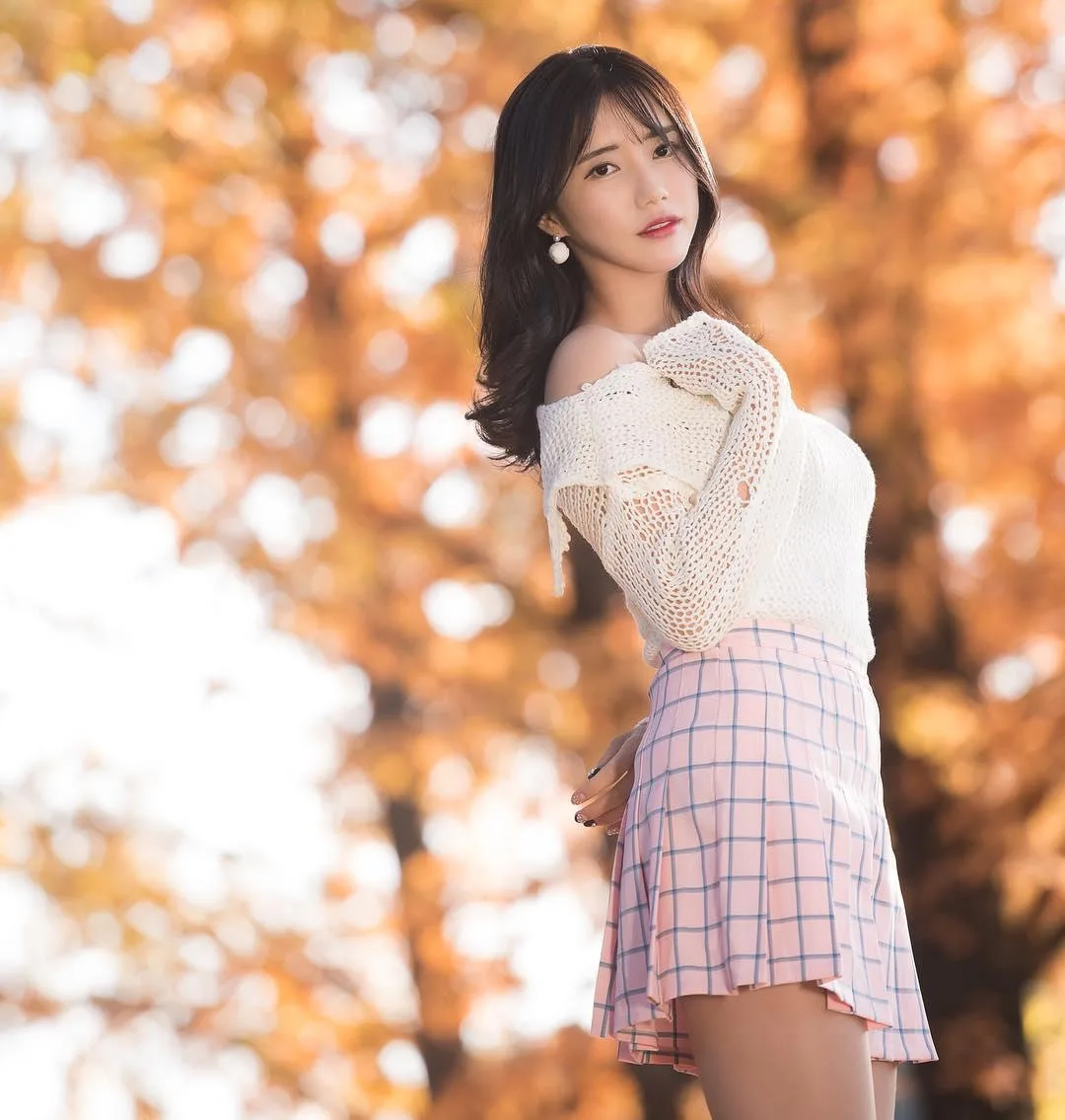Im Sol Ah photo 14 — Black, Slim