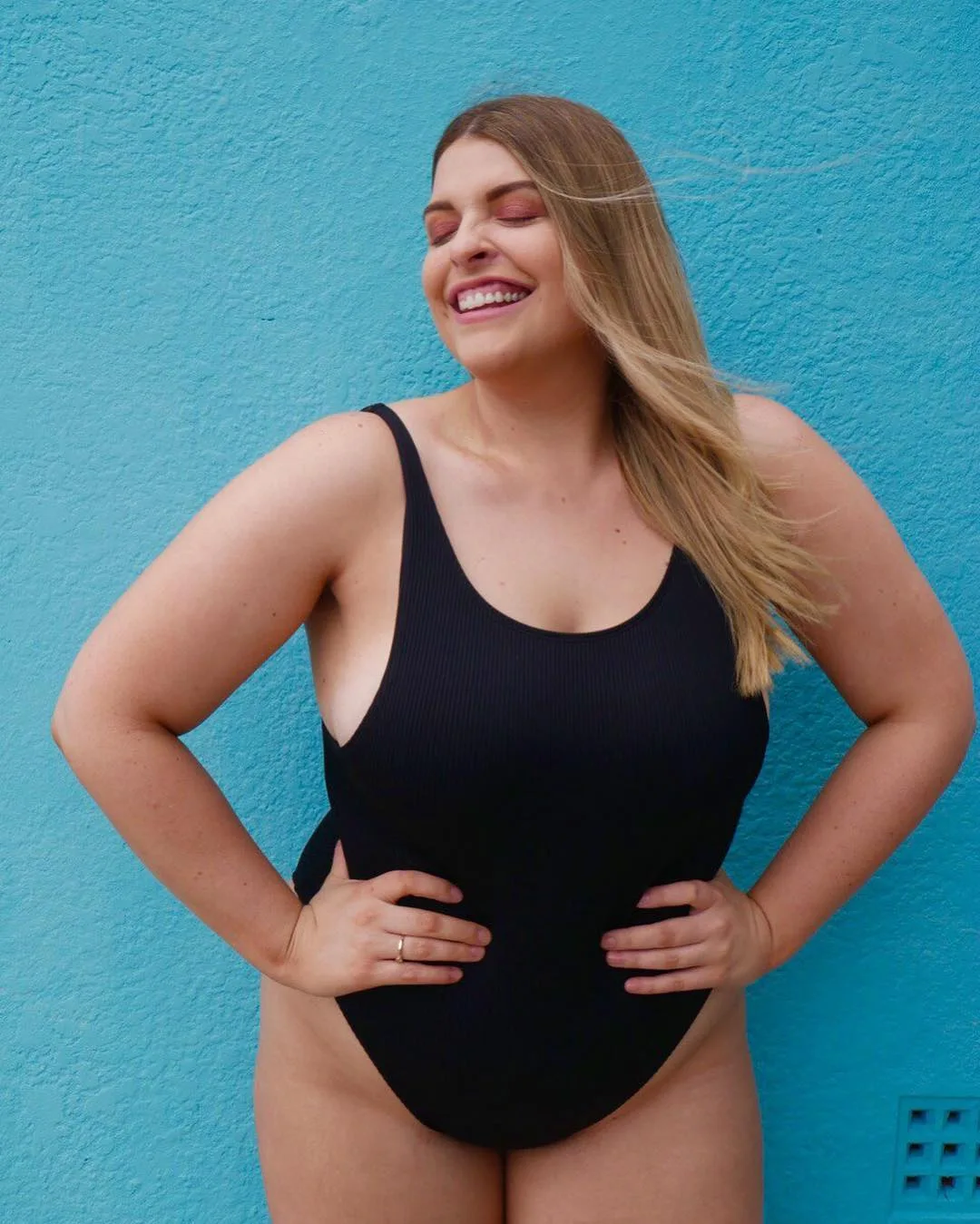 India Hickey photo 11 — Caucasian, Plus Size Model