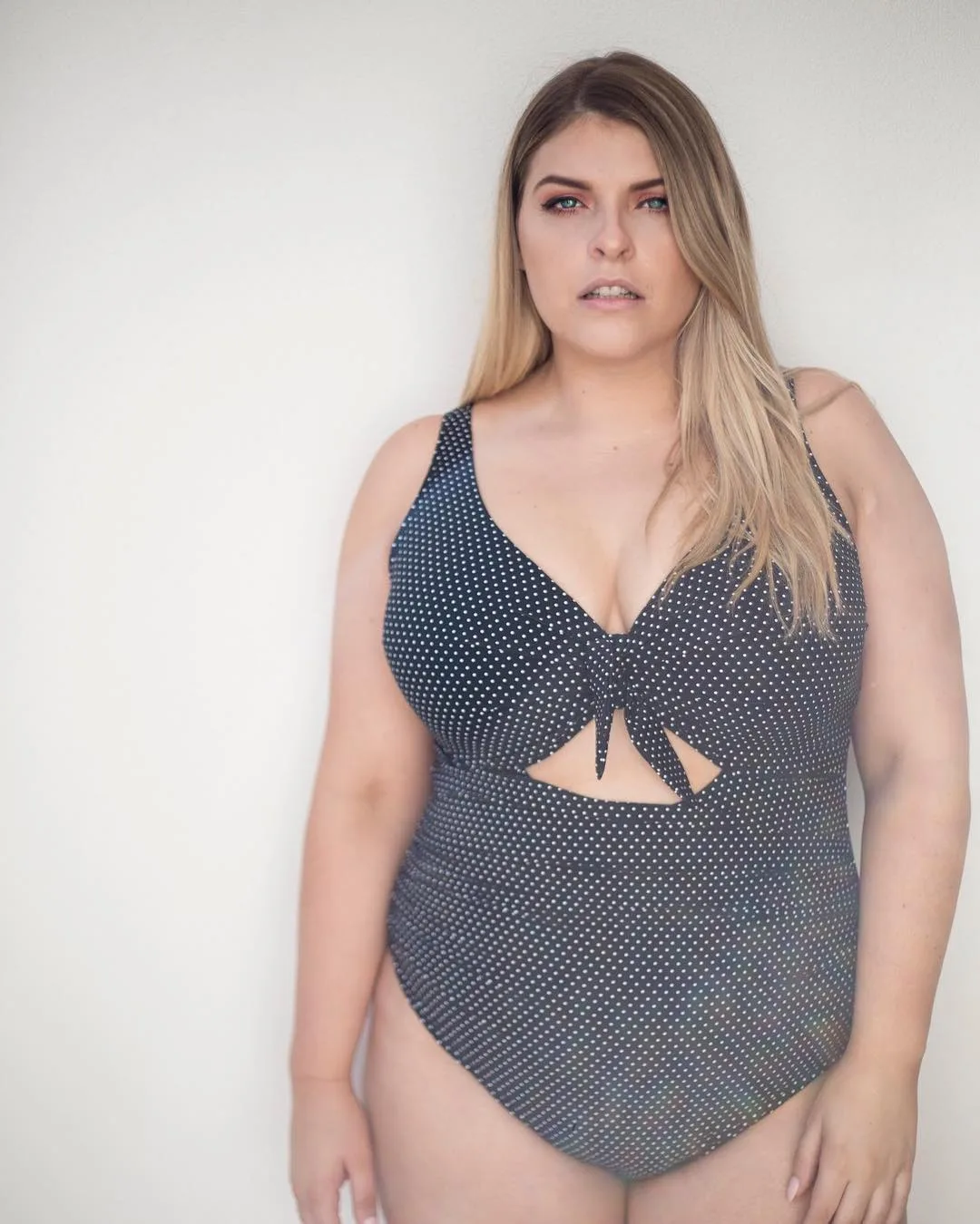 India Hickey photo 14 — Blonde, BBW