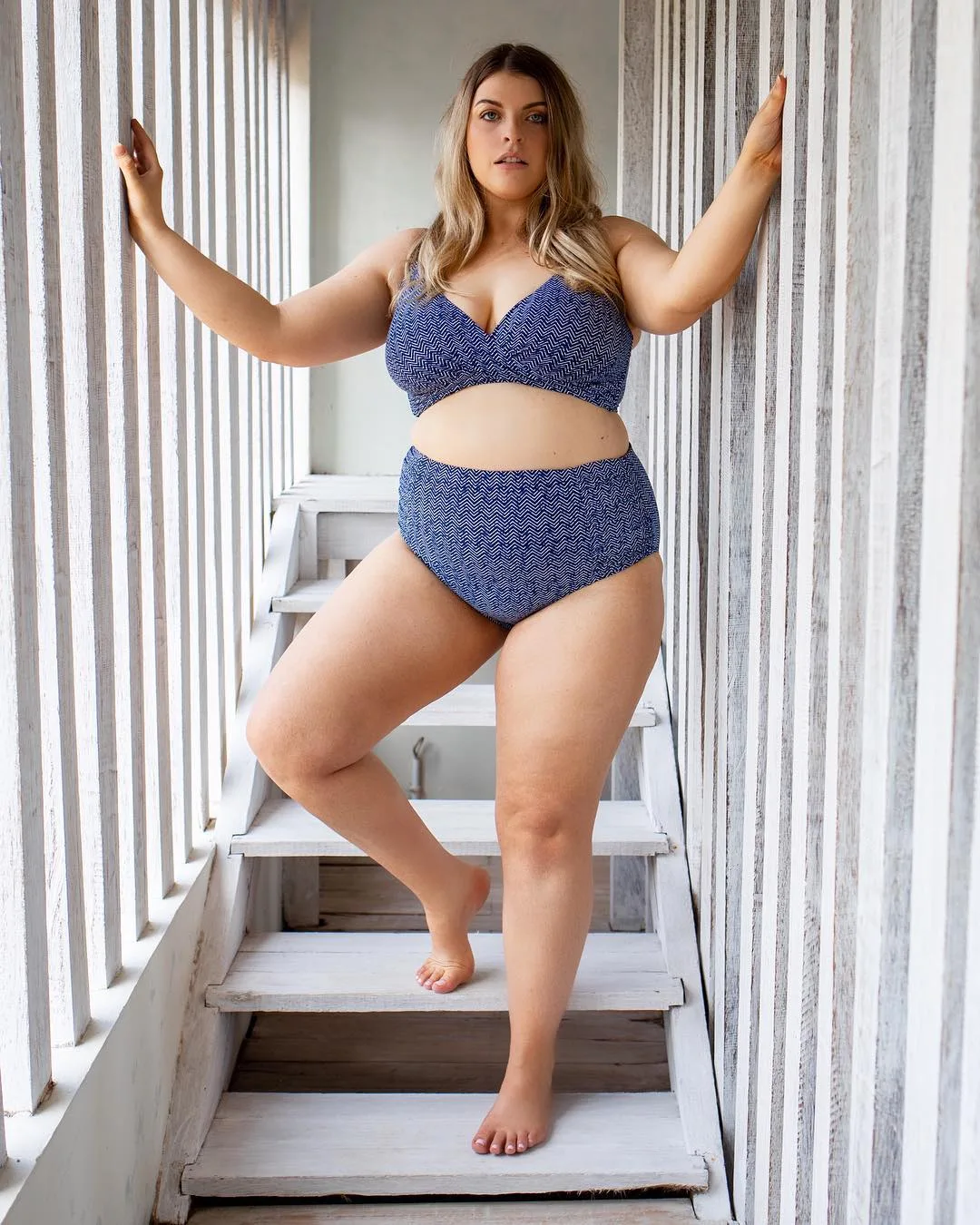 India Hickey photo 15 — BBW, Blue