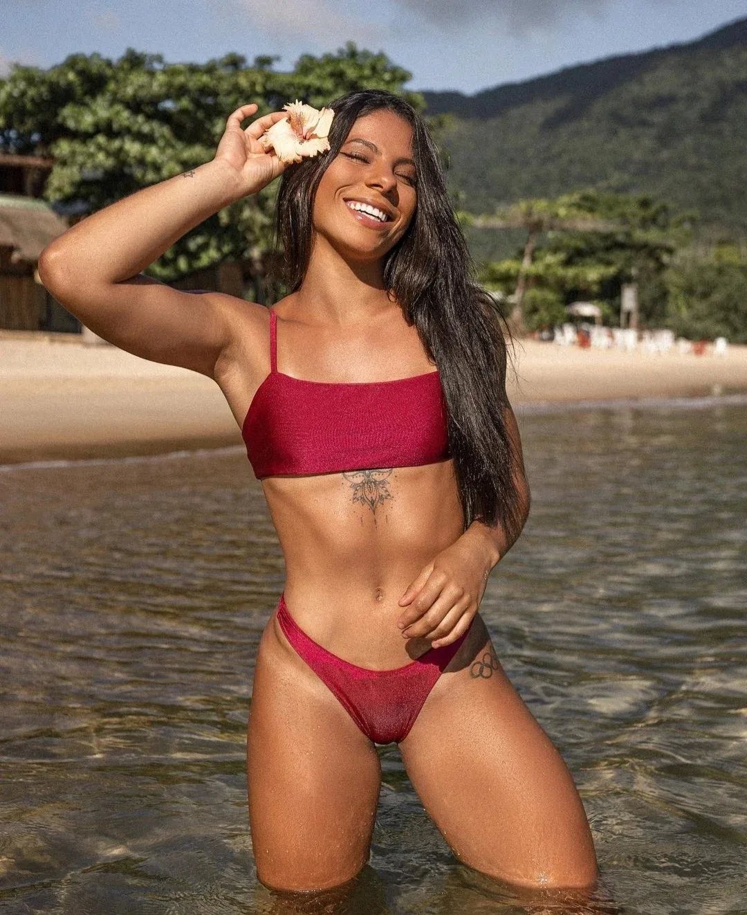 Ingrid Oliveira photo 5 — Latin, Influencer, Sportswoman: Swimmer