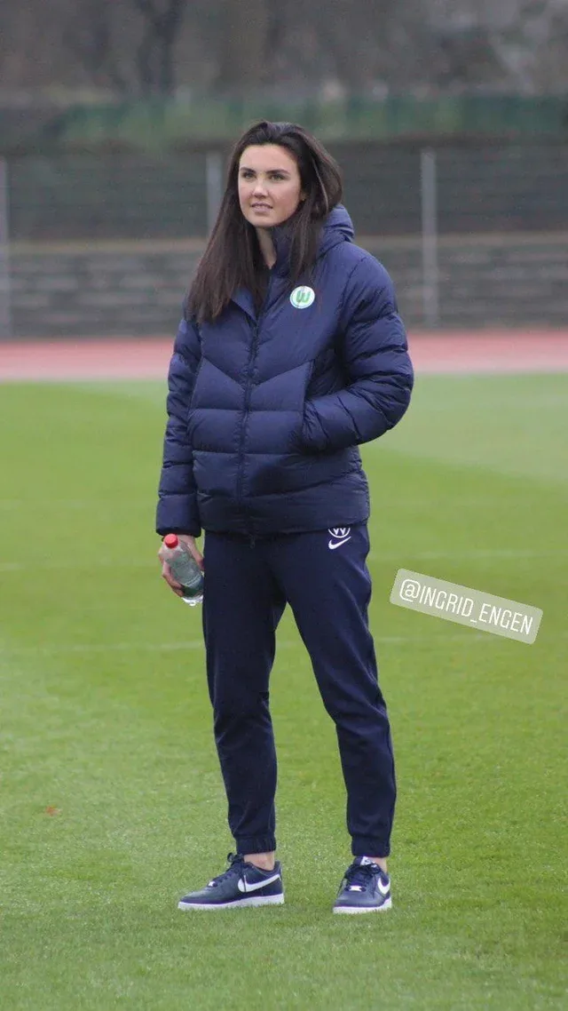 Ingrid Syrstad Engen photo 6 — Sportswoman: Football Player, Norwegian