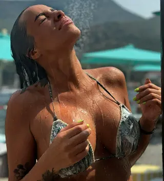 Irena Radulovic photo 2 — Brown, Average