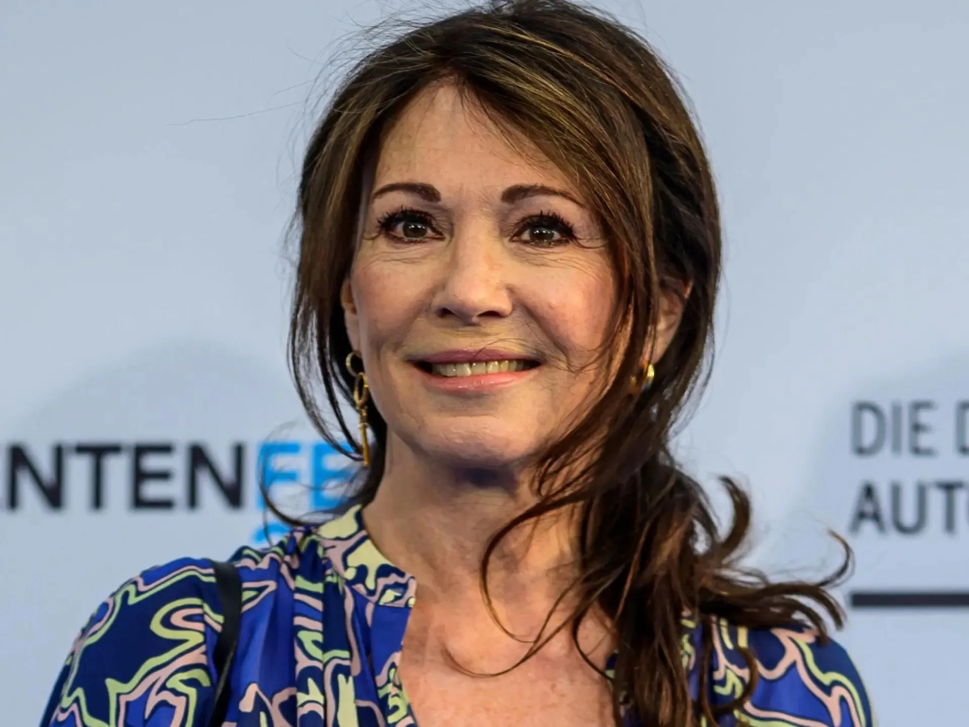 Iris Berben photo 5 — Caucasian, Actress