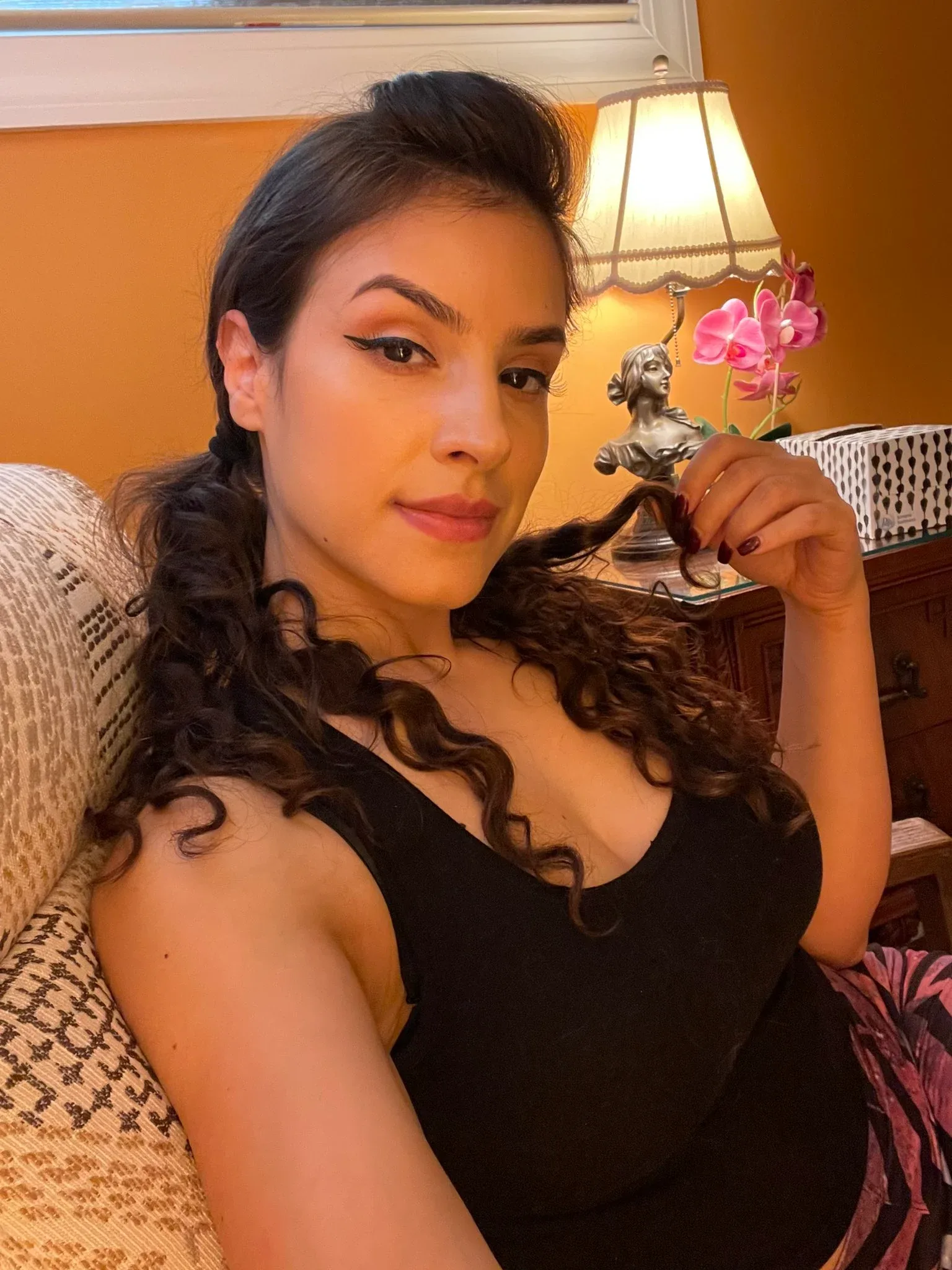 Irma La Dulce photo 18 — Average, Brown
