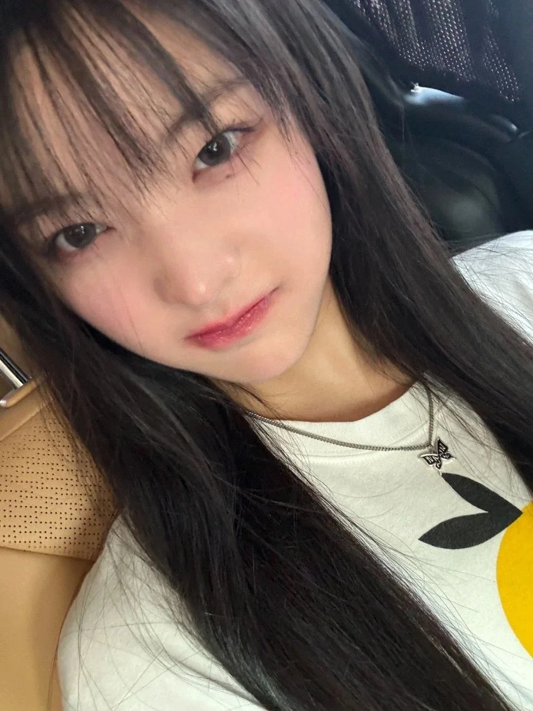 Iroha Hokazono photo 5 — Asian, Music Video / Commercial Dancer, Musician:  K-pop Idol, Musician: Singer, Sportswoman: Athlete