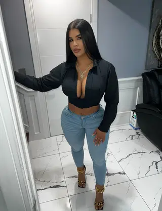 Iromi Perez photo 8 — Black, BBW