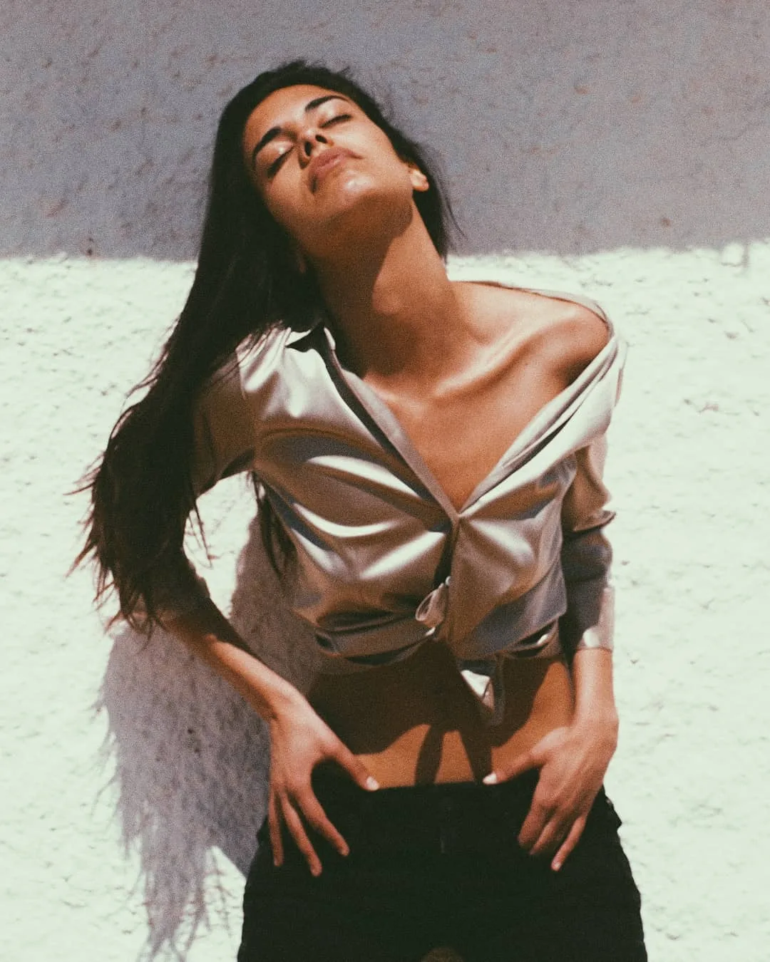 Isabela Valadeiro photo 5 — Caucasian, Actress, Model