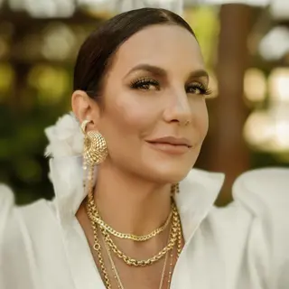 Ivete Sangalo photo 7 — Brazilian, Brown