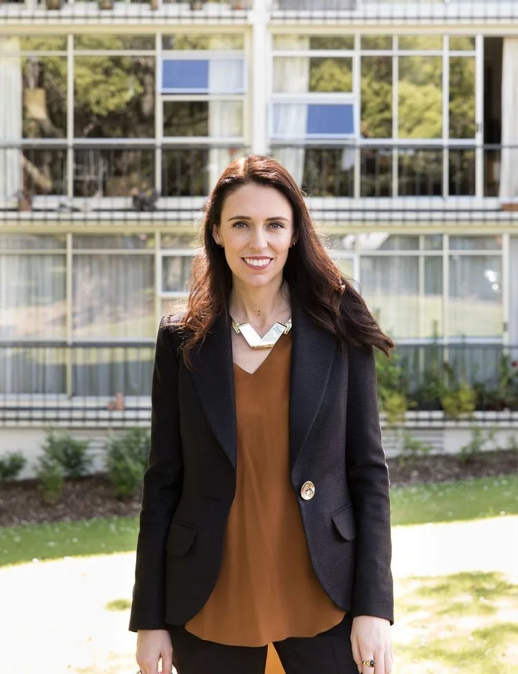 Jacinda Ardern photo 1 — New Zealander, Brown