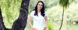 Jacinda Ardern photo 7 — New Zealander, Brown