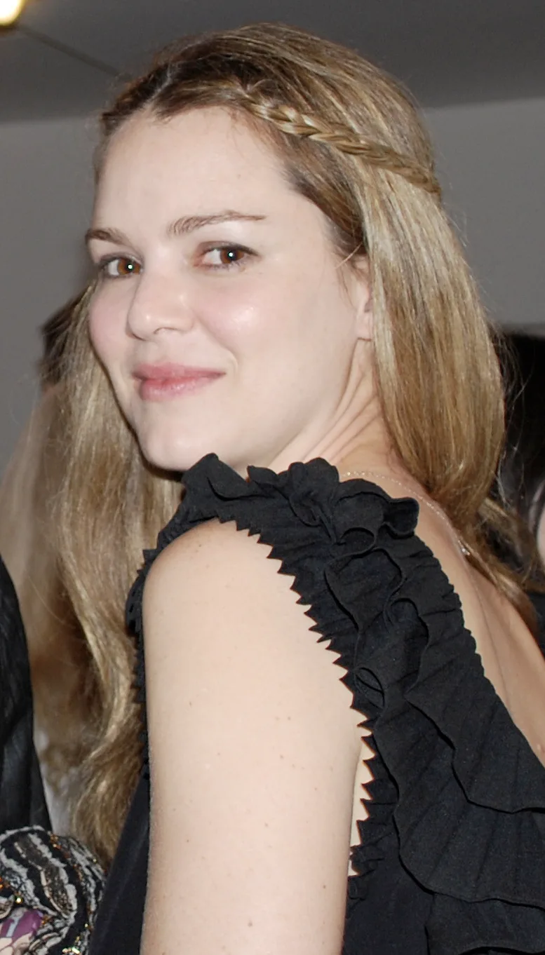 Jacinda Barrett photo 4