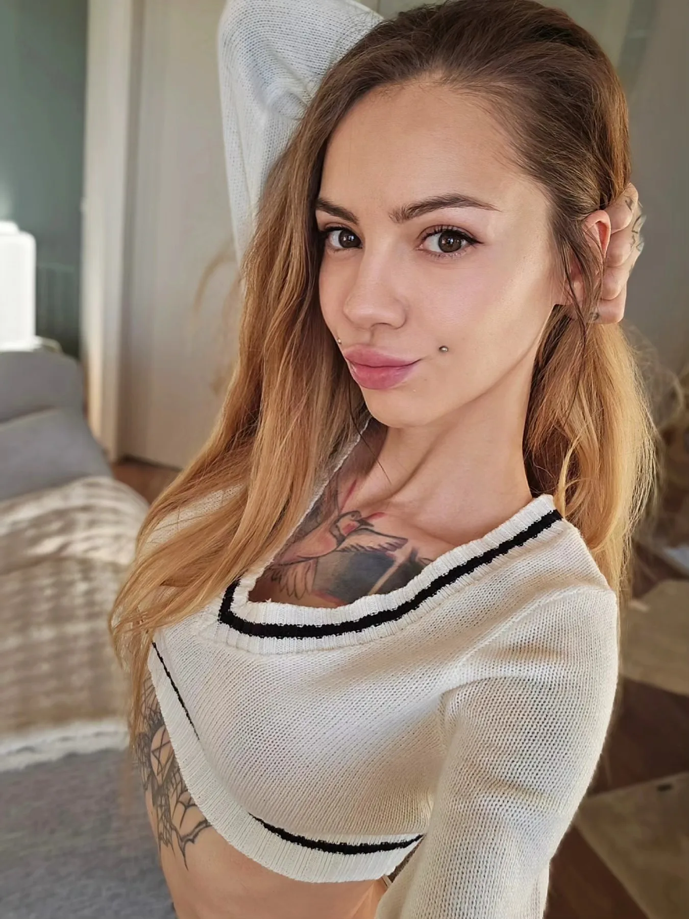 Jackie Blabla photo 17 — Blonde, Athletic