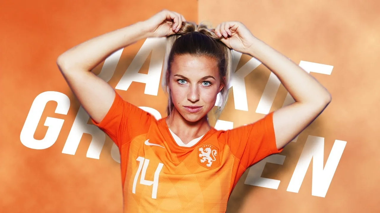 Jackie Groenen photo 2 — Blonde, Athletic