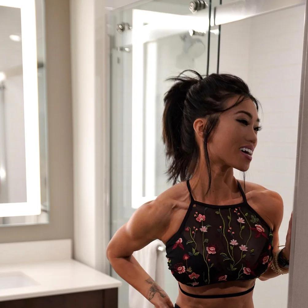 Jada Cheng photo 10 — Brown, Asian